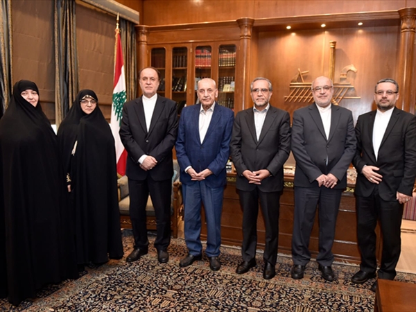 نائب رئيس البرلمان الإيراني بحث وبري المستجدات: لضرورة عدم تدخّل أي طرف أجنبي بالشؤون اللبنانية