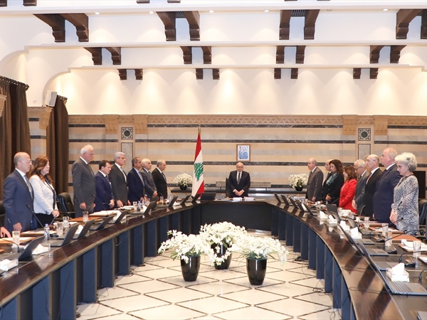 إقرار موازنة انتقالية بلا ضرائب وتحسين الجباية لتصحيح الرواتب