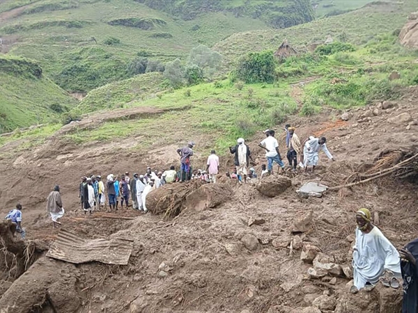 ألف قتيل بانزلاق أرضي في السودان