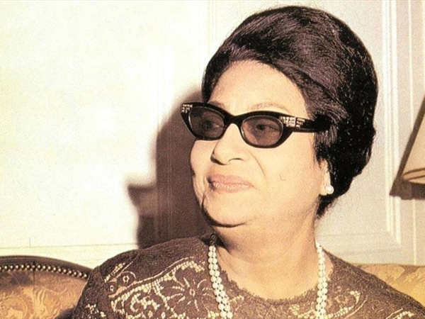 كوكب... ونجوم»!