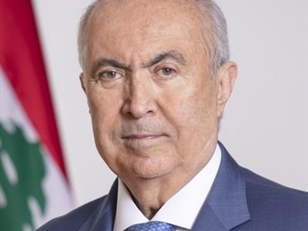 مخزومي يهنّئ منتخب لبنان للناشئات: خطوة مهمة في مسيرة تطوير كرة القدم النسائية في لبنان.