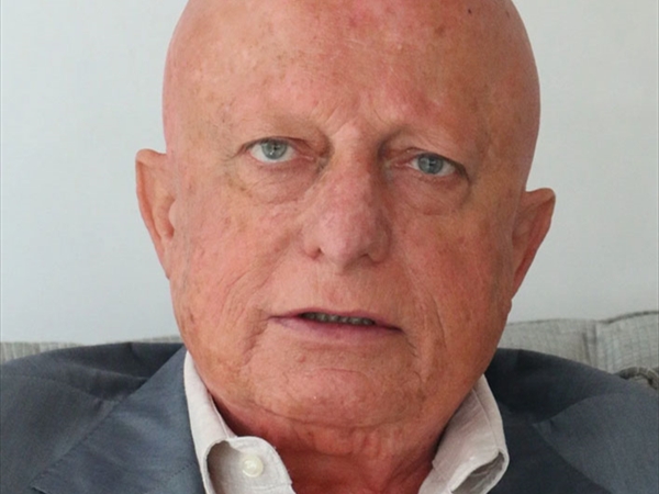 هو وهي 25-10-2025