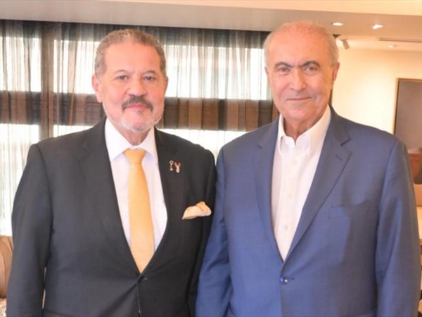 مخزومي استقبل الممثل الخاص للرئيس الفلسطيني.. وهذا ما بحثاه