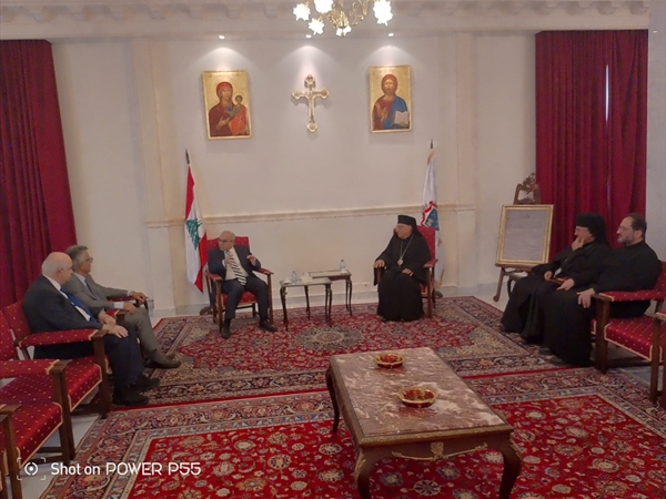 العبسي مستقبلا نواف سلام : لتغيير الذهنية وتعميم ثقافة المشاركة