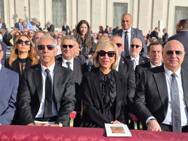 مشاركاً في إحتفال تطويب المطران مالويان.. عون للبابا: اللبنانيون ينتظرونكم بفارغ الصبر