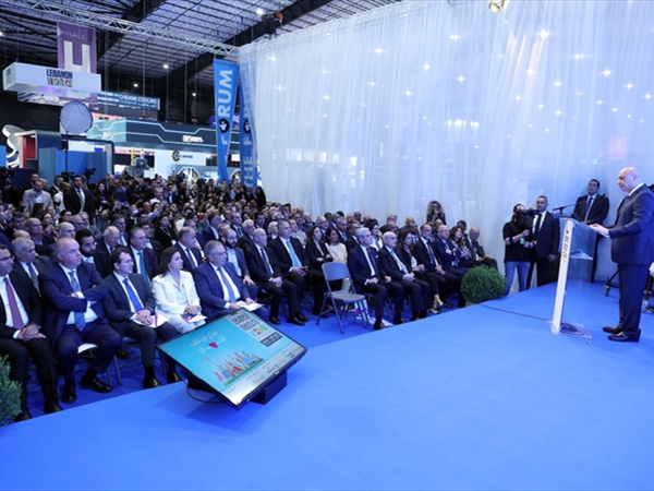 بمشاركة 190 عارضاً.. عون يفتتح معرض الصناعات اللبنانية: الفرصة للإنقاذ أكبر من التحديات.. «بدَّك ترجِّع لبنان؟ رْجع صنِّع في لبنان»