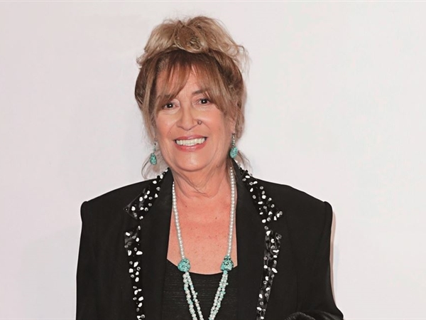 تكريم منى واصف في البحرين