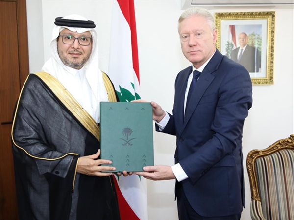 رجّي يتسلّم دعوة من السفير السعودي للمشاركة في «إكسبو الرياض 2030»