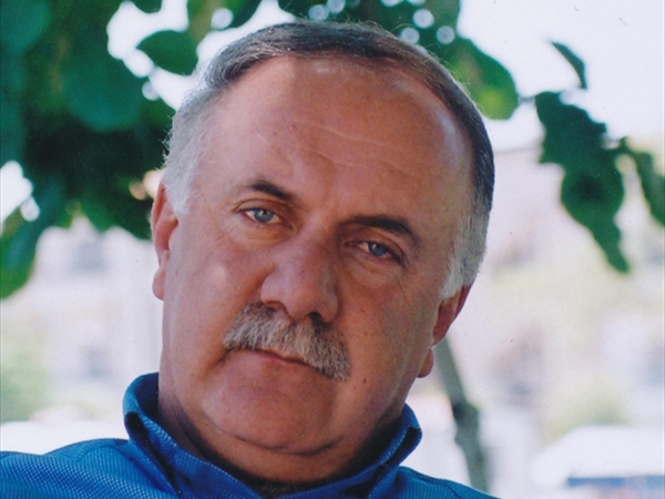 في وداع زياد الحمصي.. العروبي المتهم بوطنيته!