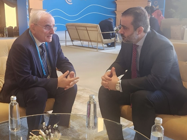 لقاء بين وزير الدفاع ووزير الخارجية السوري في العُلا