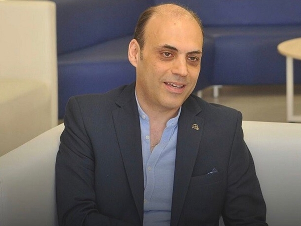 الموت يغيِّب الإعلامي بسام برّاك