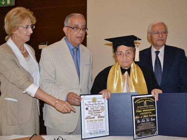 مؤسسة شاعر الفيحاء سابا زريق والاتحاد الدولي للكتّاب كرّما الدكتورة [...]