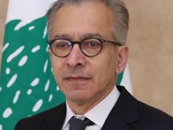 هو وهي 18-10-2025