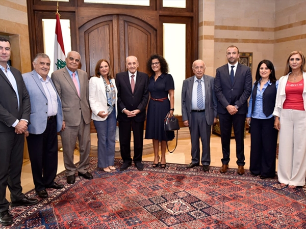 بري: لإجراء الانتخابات في موعدها وفقاً للقانون الحالي.. نرفض أن تربط الحكومة ملف إعادة الإعمار بأثمان سياسية