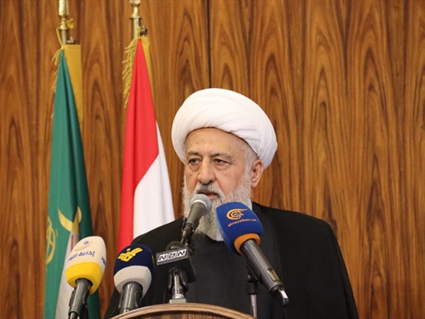الخطيب: نؤكِّد حسن العلاقات بين لبنان وسوريا وعدم التدخُّل في الشؤون الداخلية