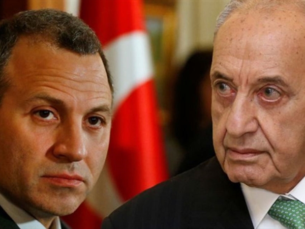 بين مطرقة بري وسندان باسيل