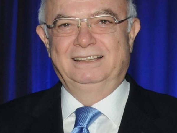 هو وهي 3-10-2025