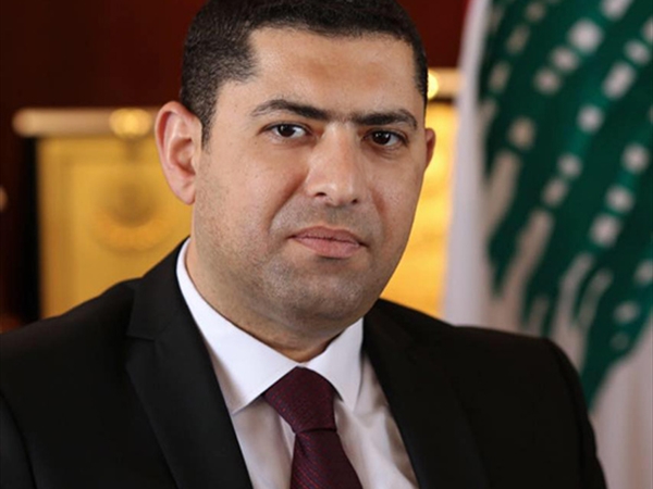 هو وهي 17-10-2025