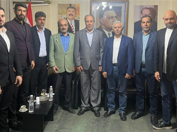 "المؤتمر الشعبي" و "حماس": المقاومة هي السبيل الوحيد لتحرير فلسطين