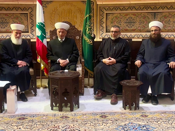 المفتي دريان عرض الأوضاع مع سليمان والتقى وفداً من مجمَّع مركز الإمام البخاري