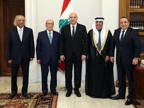 عون ينوّه بموقف المملكة: حماية لبنان تأتي من محيطه العربي وإنعقاد «المؤتمر المصرفي» في بيروت رسالة أمل للبنانيين