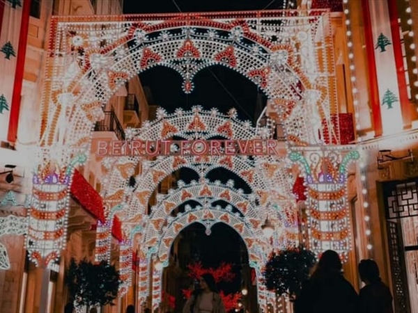 الجدال حول زينة الداون تاون