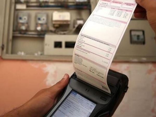 جابي الكهرباء.. جمَعَ الأموال وهرب!