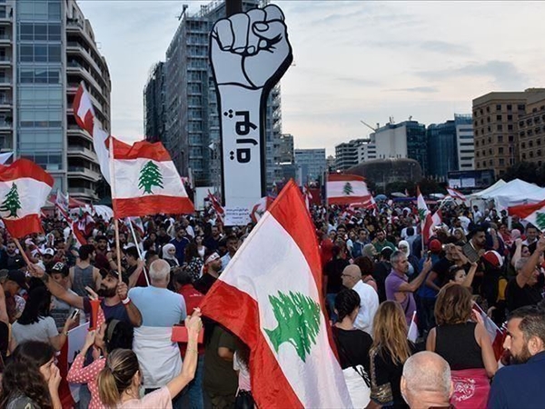 من ثورة ١٧ تشرين إلى انتخابات ٢٠٢٦