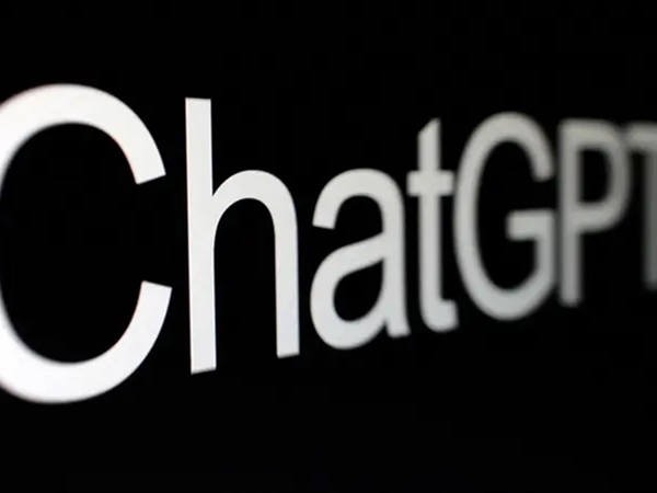 سيدة تفوز باليانصيب بقيمة 150 ألف دولار بمساعدة الذكاء الاصطناعي