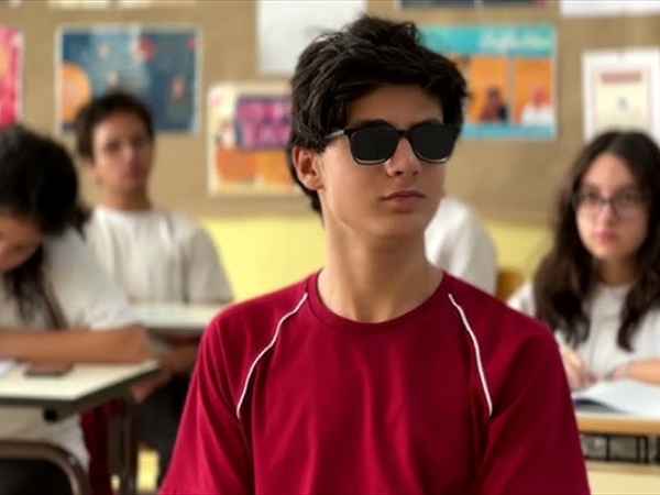 هيستيريا المقعد الأوّل بين وهْم التفوّق ونداء الحرّية