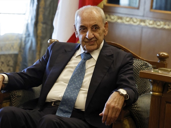 الرئيس بري : أصحاب الأرض يصنعون إلى جانب الجيش الإستقلال الحقيقي صموداً وتمسكاً بآخر ذرة من التراب الوطني