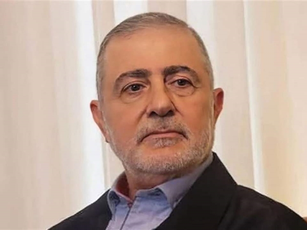 مبنى "مشبوه" في سنّ الفيل.. وفيق صفا و عناصر من "الحزب" يقفلون الشارع؟