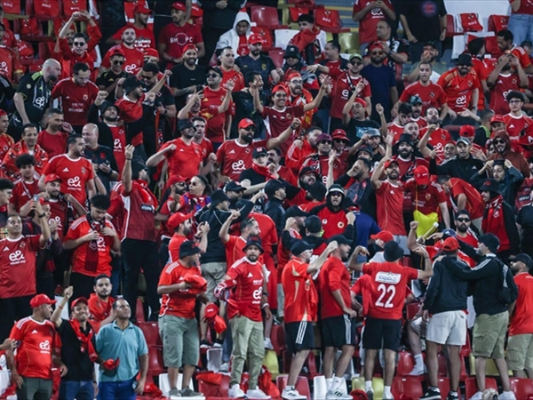 الاهلي يهزم الزمالك ويتوج بكأس السوبر المصري في ابوظبي..