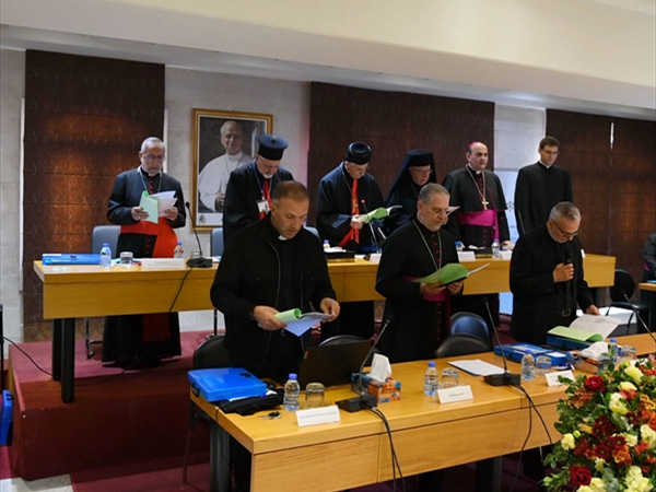 الراعي مفتتحاً دورة البطاركة والأساقفة الكاثوليك: لقرع الأجراس لحظة وصول البابا إلى بيروت