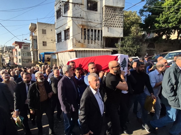 تشييع حاشد للوزير والنائب السابق زاهر الخطيب في شحيم