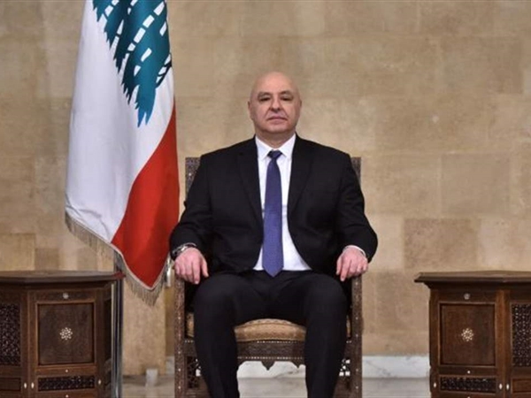 برقيات تهنئة بالاستقلال الى الرئيس عون