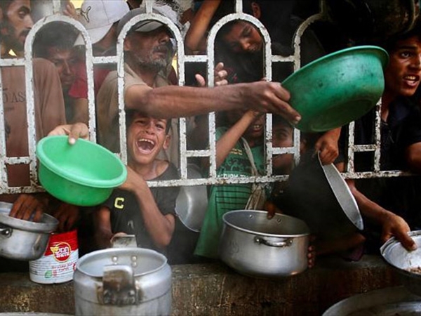 قوة دولية إلى غزة للعمل مع الشرطة الفلسطينية وبالتنسيق مع [...]