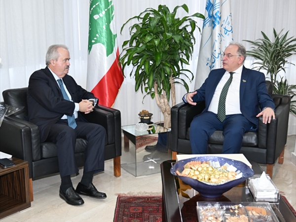 جابر يرفع نداء الإصلاح المالي: لا تنمية بلا شفافية.. ويعرض مع نظيره السوري سبل تعزيز التعاون الاستثماري