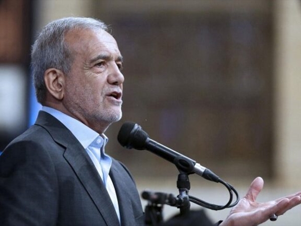 بزشكيان: سنعيد بناء مواقعنا النووية التي قصفتها “اسرائيل”