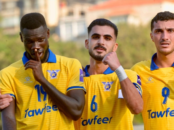 منتخب لبنان يعسكر في الكويت وفوز اول للصفاء بالدوري..