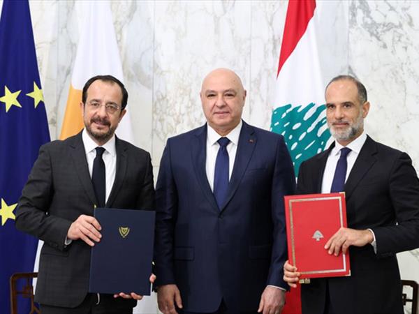 ثروة تحت البحر وإهمال فوقه..!