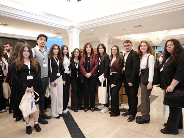 وزارة الشباب والرياضة واليونيسيف نظّمت مؤتمر "المواطنة المسؤولة" بمشاركة 300 شابة وشاب من الجامعات اللبنانية