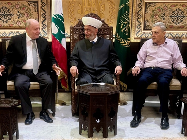 المفتي دريان استقبل القنصل المصري وبحث مع الاتحاد العمالي وضع الحركة العمالية