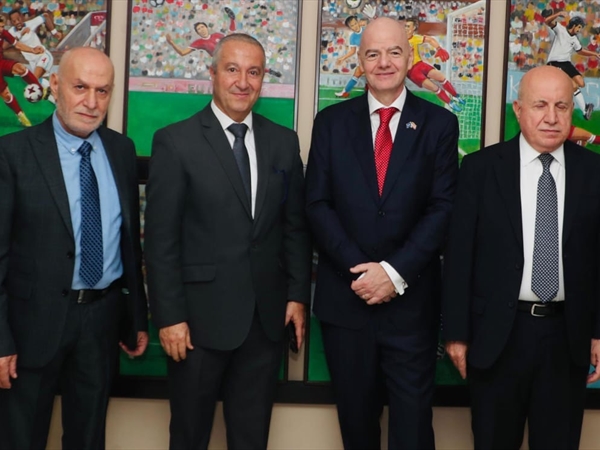 رئيس الفيفا: لبنان ليس البلد الأول ولا الثاني ولا الثالث [...]