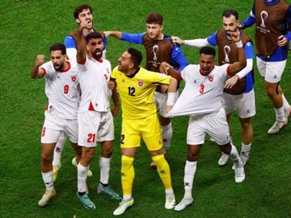 المنتخب الاردني يتخطى نظيره السعودي ويضرب موعداً مع المغرب بنهائي [...]