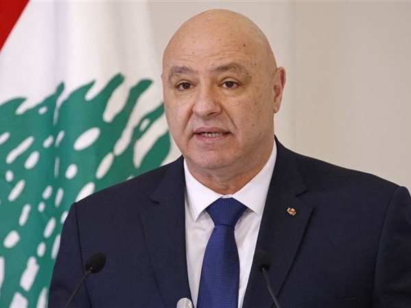 هو وهي 6-12-2025