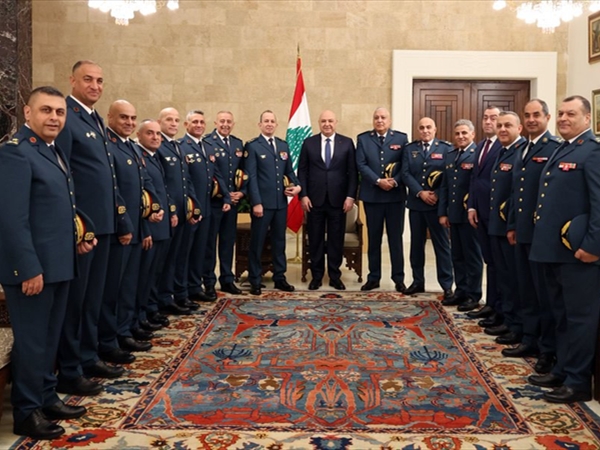 عون لهيكل: أنتم ستنقذون لبنان