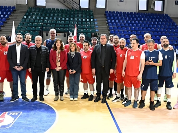 مشاركة ملفتة بـ"باسكت بول ذي ستار" برعاية الوزيرة بايرقداريان