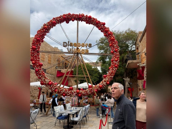 بالصّورة: السفير الفرنسي في البترون