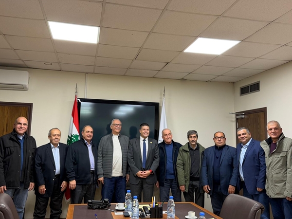 لقاء بين النفّي ومخاتير بيروت